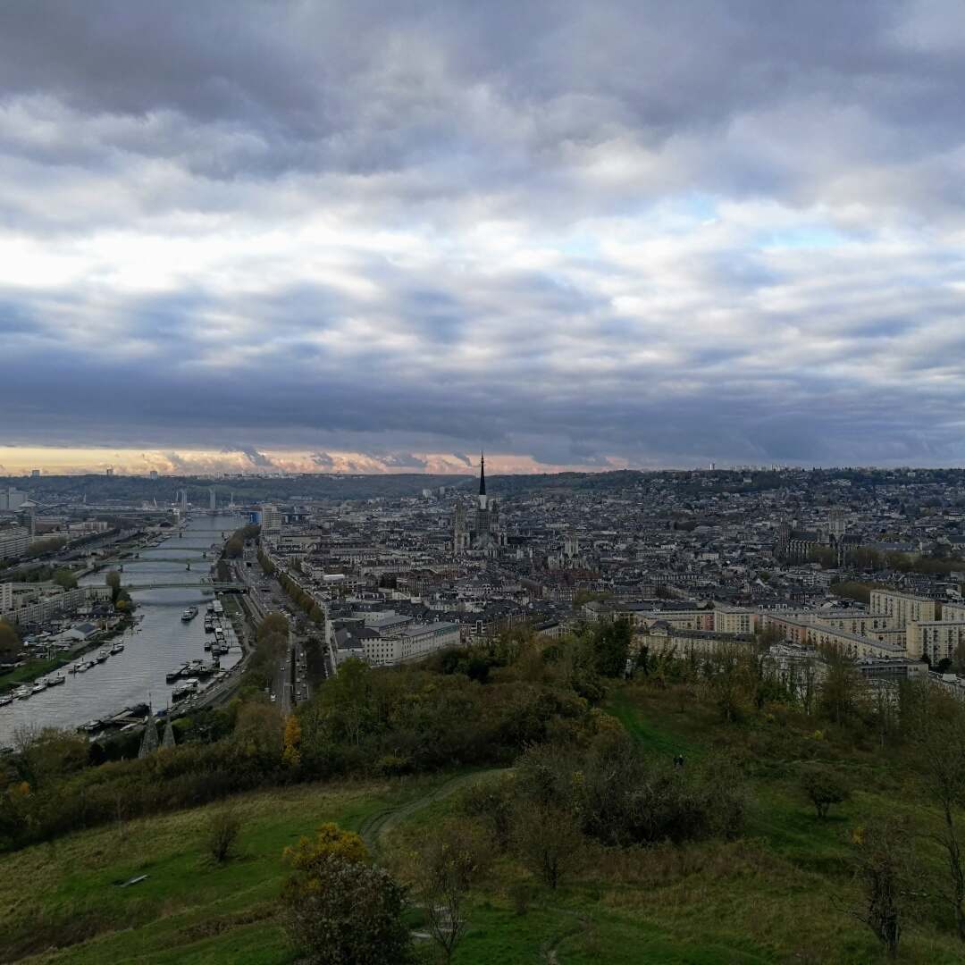 Panorama de Rouen de la Côte Sainte-Catherine